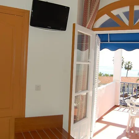 Marazul Hostal Nerja